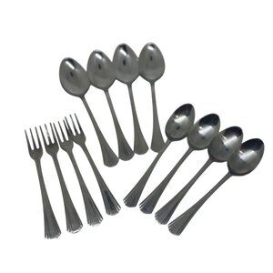 VTG Ambridge Stainless Flatware Set of 12 | Classic Pattern Silverware USA Made